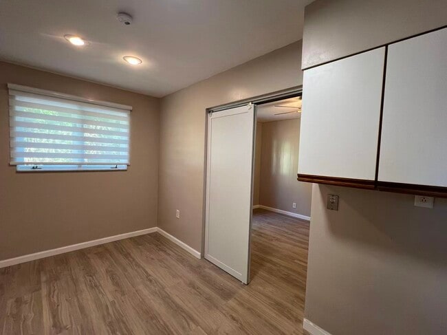 Building Photo - 4011 Beechwood Blvd