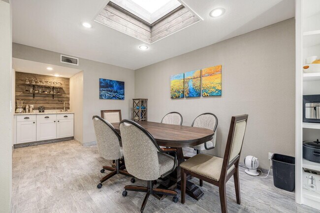 Building Photo - 82191 Ullman Rd