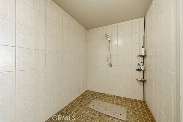 Building Photo - 1505 Canterbury Cir
