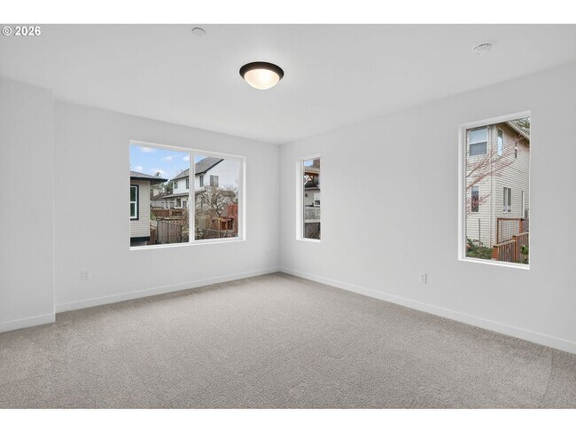 Building Photo - 4077 SW McKinley St