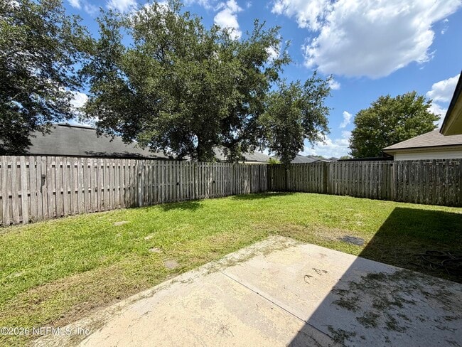 Building Photo - 6902 Southern Oaks Dr W