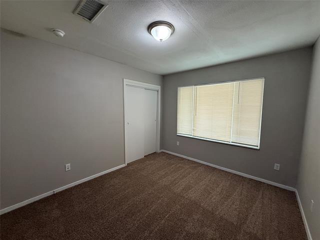 Building Photo - 2914 Scottsbluff Dr