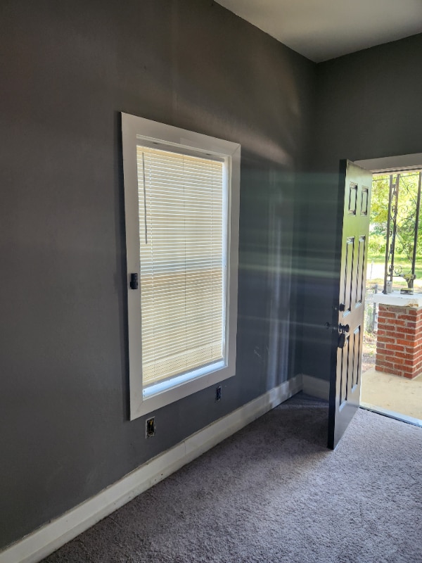 Building Photo - 791 Hanley St