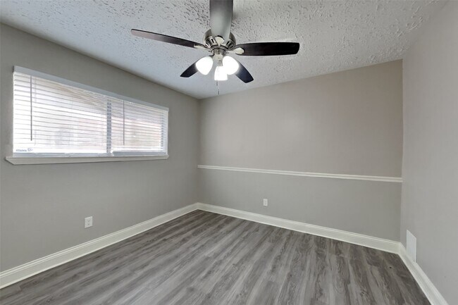 Building Photo - 12706 Pantano Drive