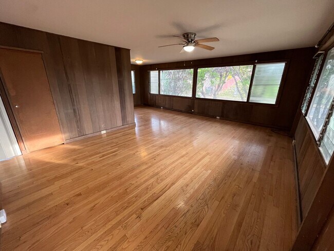 Building Photo - 99-228-228 Aiea Heights Dr