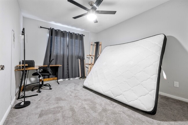 Building Photo - 1413 TX-146