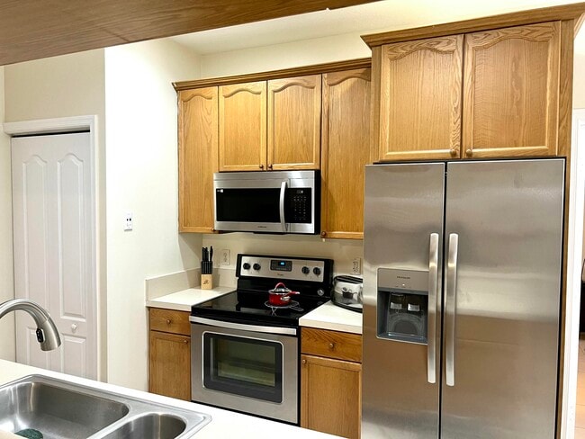 Building Photo - 11943 Sturbridge Ln