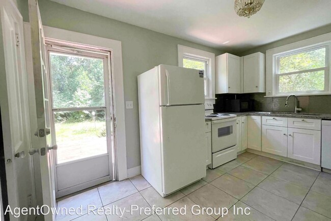 Building Photo - 2 br, 1 bath House - 58 Avondale Avenue