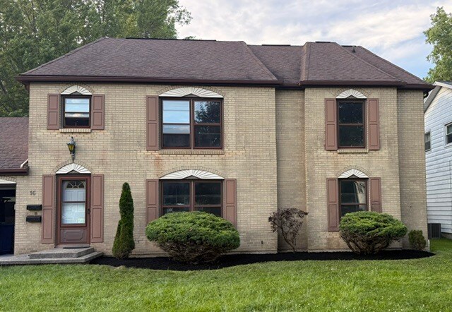 Building Photo - 16 Brittany Dr