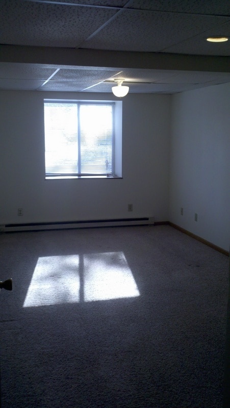 Building Photo - 3321 Miller St