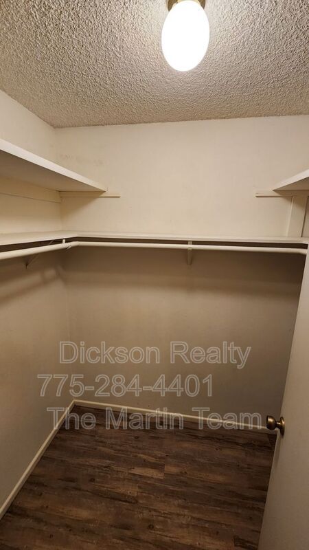 Building Photo - 2300 Dickerson Rd