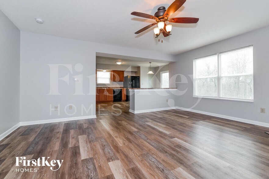 Building Photo - 3638 Miesha Dr