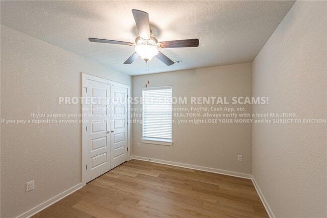 Building Photo - 4747 W Tofino Dr