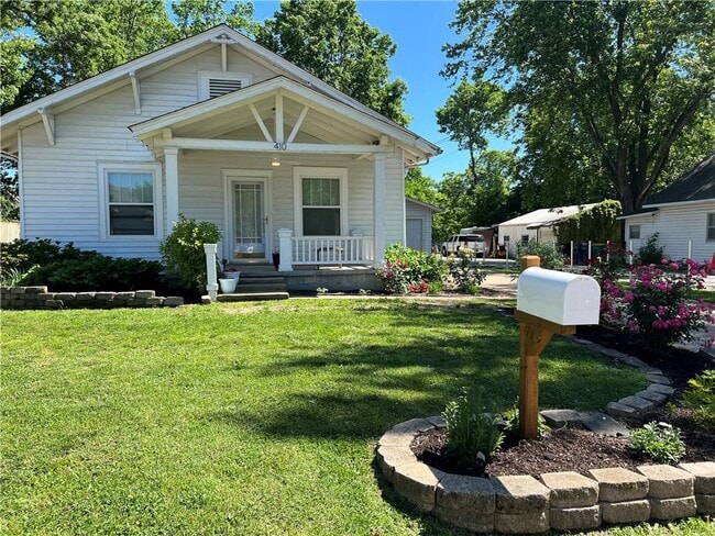 Building Photo - 410 E Tulsa St