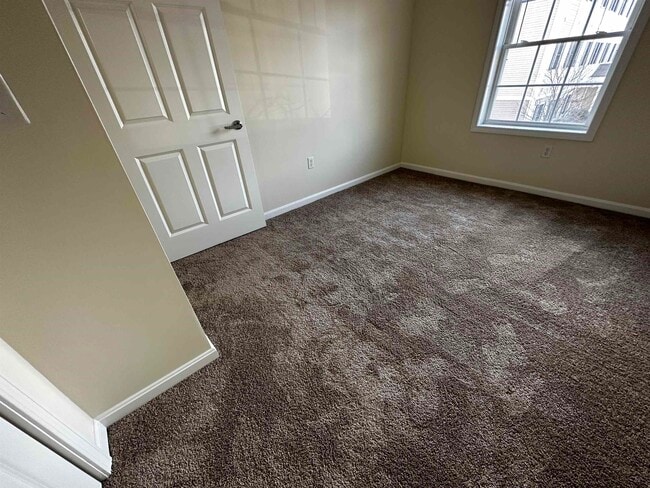 Building Photo - 20 Sentinel Court