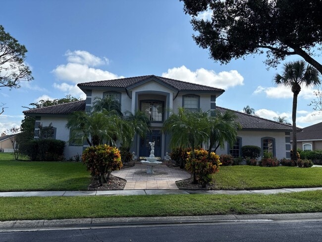 Primary Photo - 2-Story pool home in The Fairways of Hunte...
