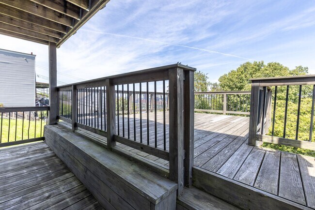 Building Photo - Available NOW  - Updated South Side Slopes Gem | Private Decks + Off-Street Parking