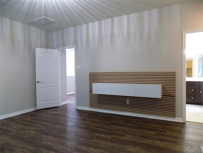 Building Photo - 3702 Aubergine Springs Ln