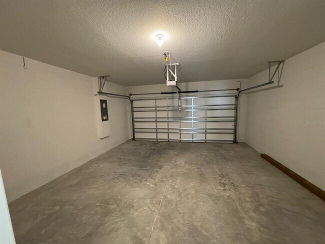 Building Photo - 4552 Burrowing Owl Lp