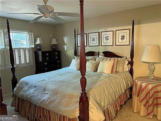 Building Photo - 141 Elysian Way NW