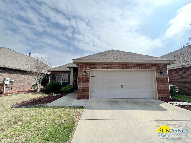 Building Photo - Stunning Gulf Breeze home in Waterford Sound!