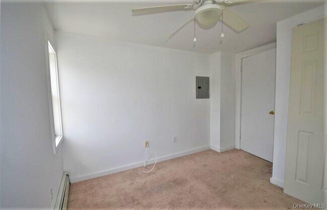 Building Photo - 547 NY-17M