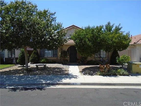 Building Photo - 811 Alondra Dr