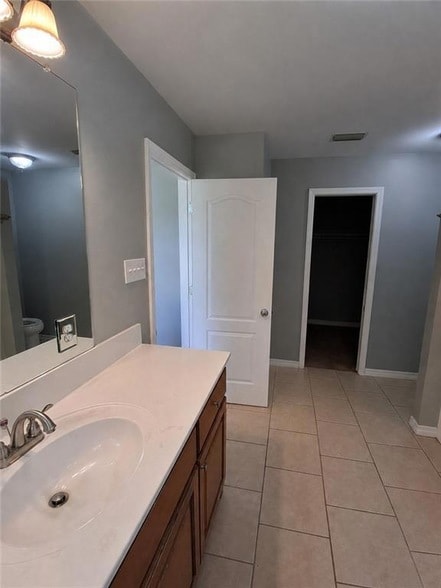 Building Photo - 9650 Curtis Dr W