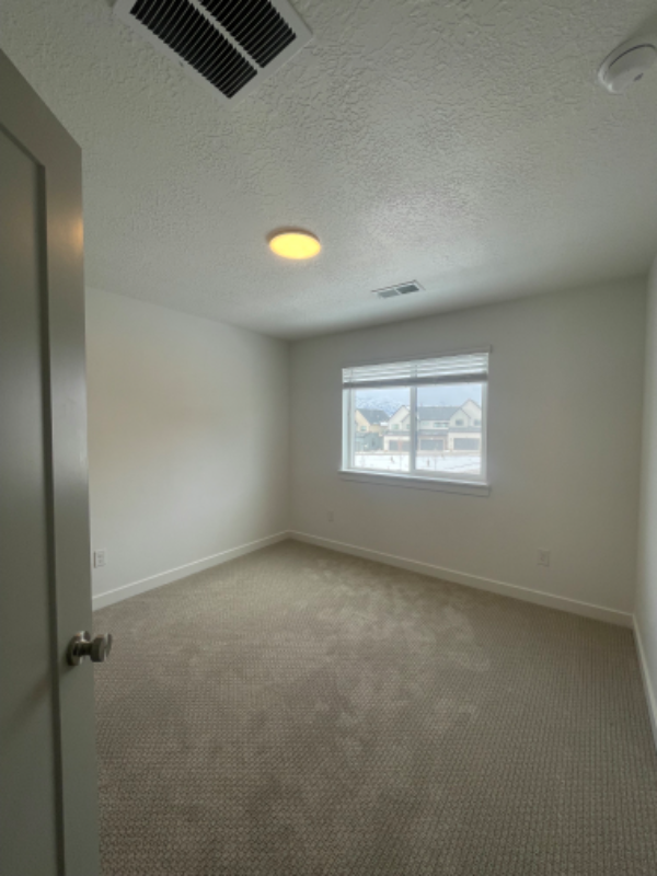 Building Photo - 159 Lamotte Peak Ln
