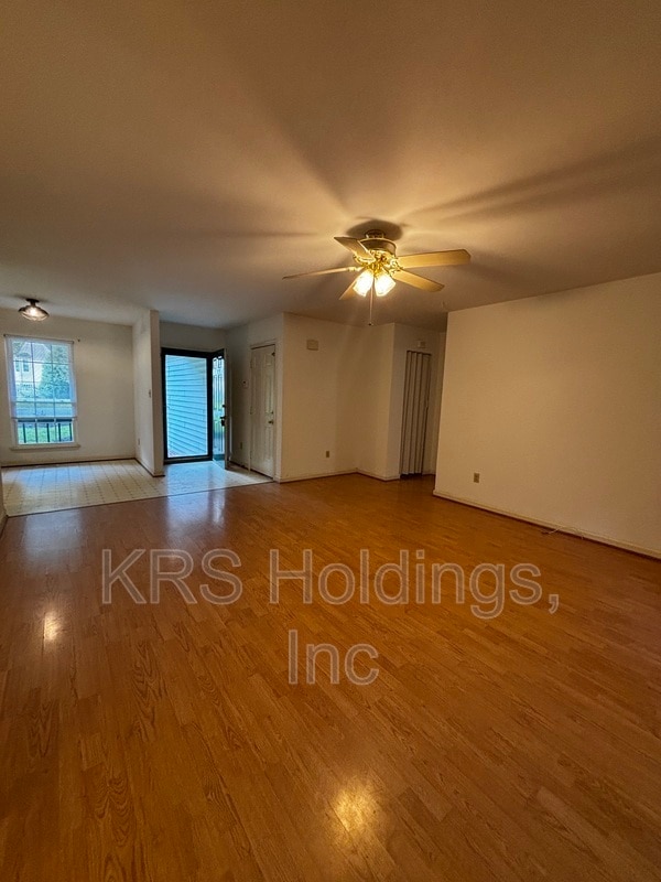 Building Photo - 3320 Pinecrest Cir