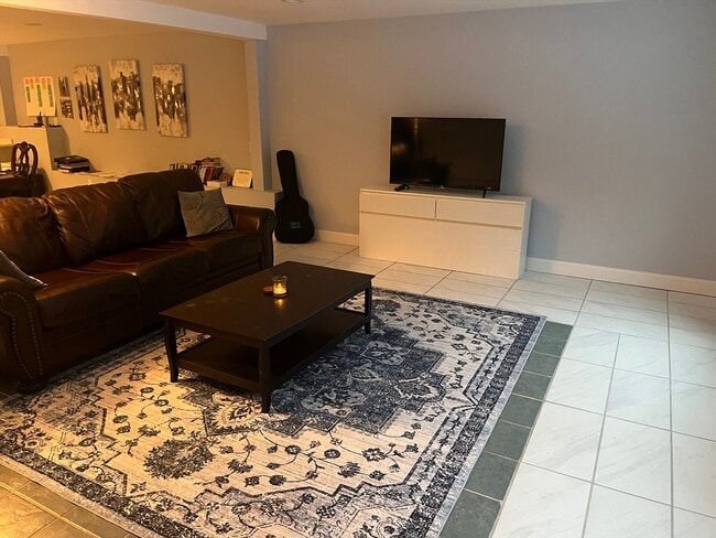 Building Photo - 0 Upton Rd