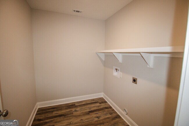 Building Photo - 106 Big Branch Dr