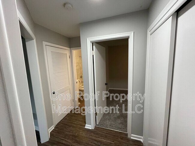 Building Photo - 636 N 31 St