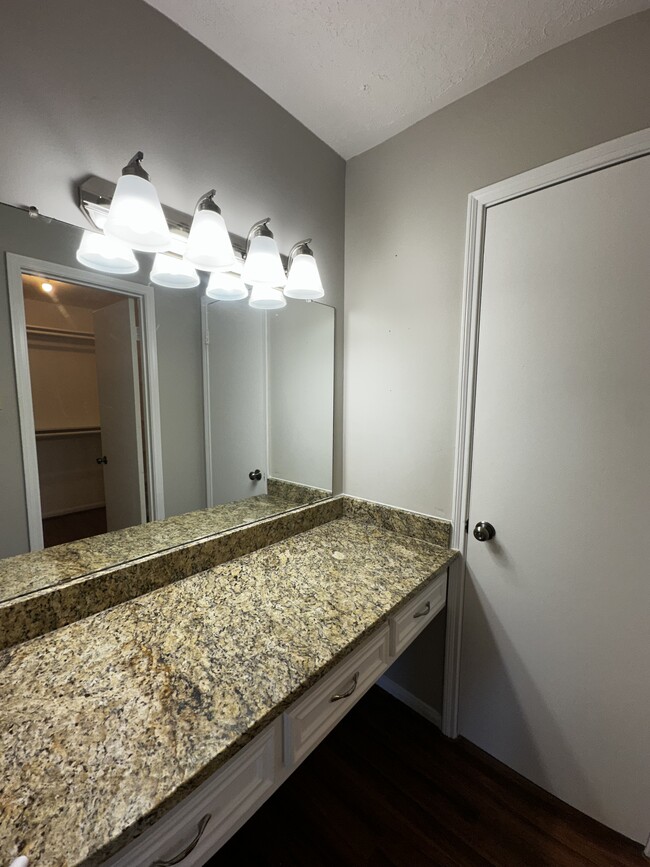 Master bedroom Mirror in hallways - 15231 Highsprings Dr