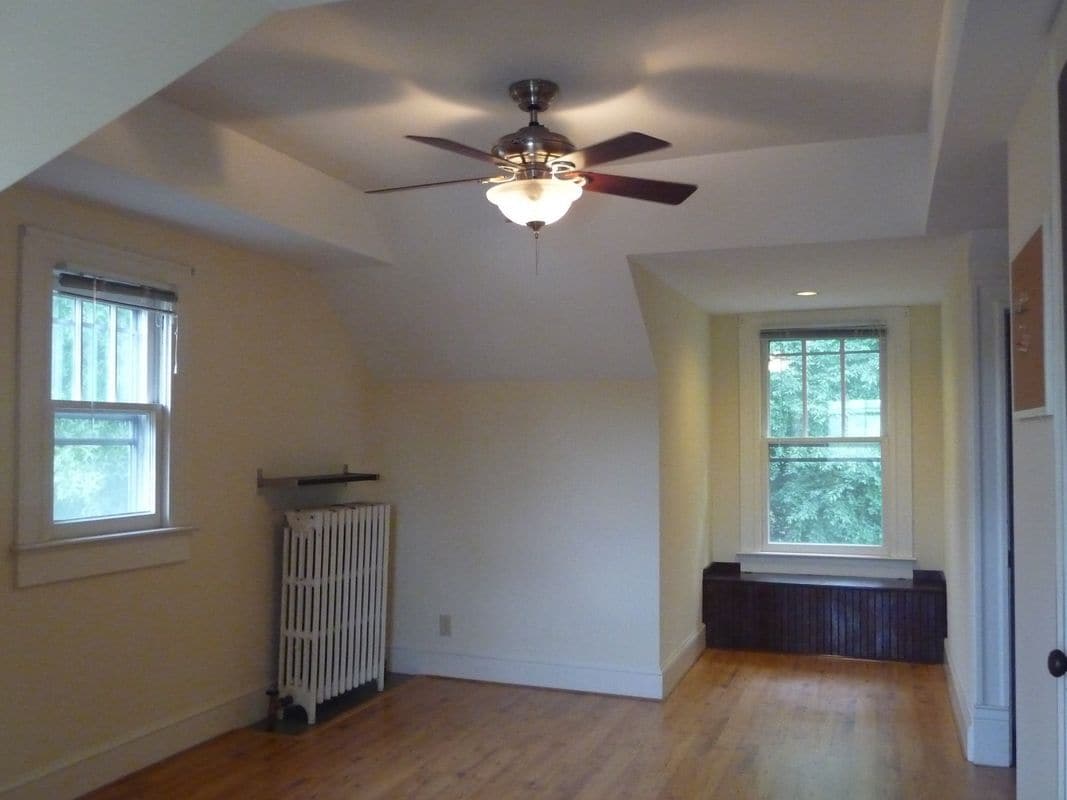 Building Photo - 1311 Sunken Rd