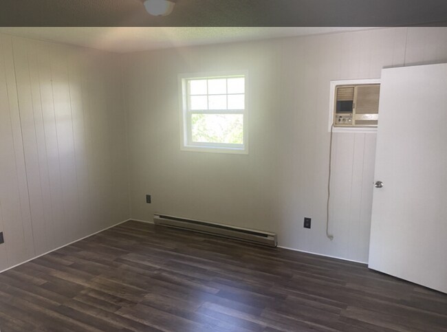 Building Photo - 3991 Bradford Ct