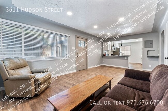 Building Photo - 3611 Hudson St