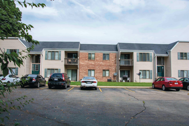 Sunset Cove Apartments - Danville, IL | Apartment Finder