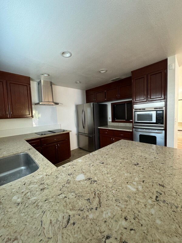 Building Photo - 5921 Clay Basket Dr