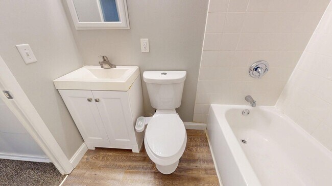 Building Photo - 7405 Marlborough Ave