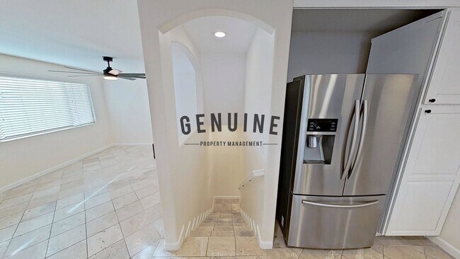 Building Photo - 1224 W Balboa Blvd