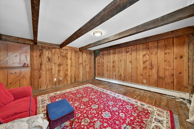 Building Photo - Price Reduction: Charming 3BR Farmhouse Re...