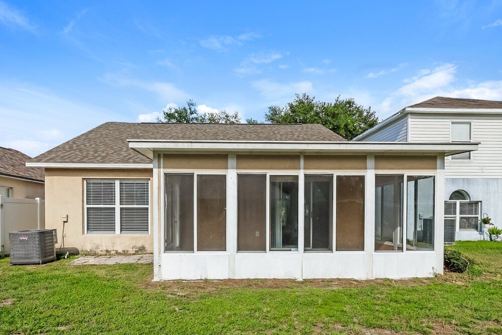 Building Photo - 6215 Cannoli Pl