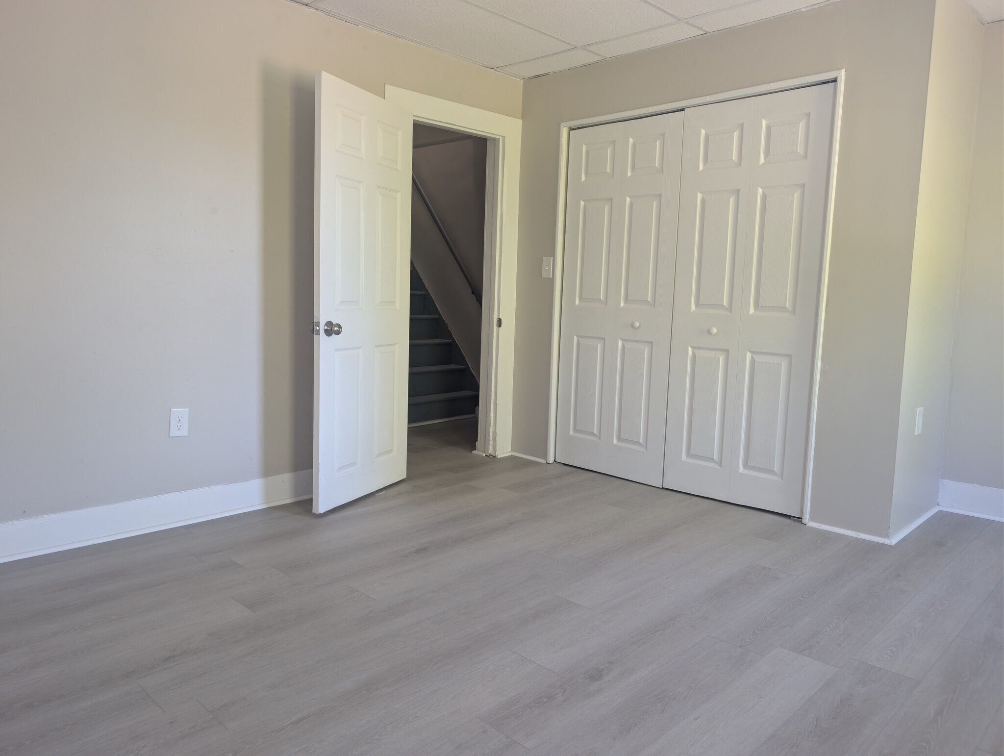 Building Photo - 502 Marion St