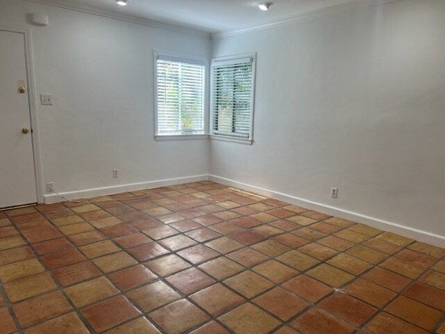 Building Photo - 333 E Providencia Ave