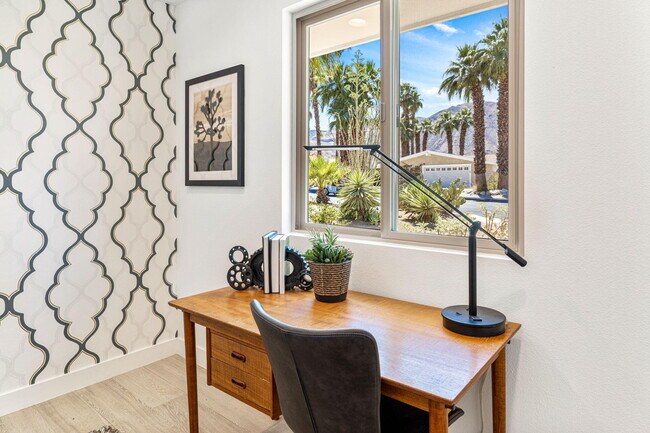 Building Photo - 45654 Verba Santa Dr