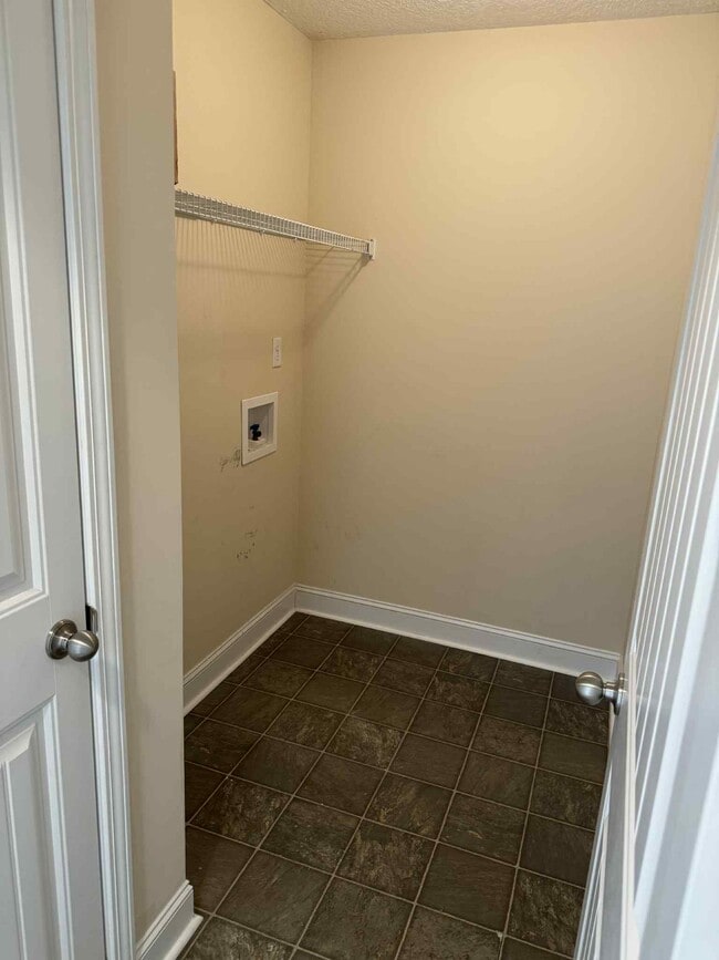 laundry room - 210 Guyett Ave