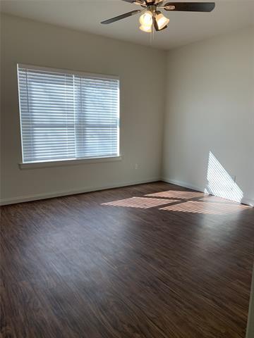 Building Photo - 3240 Sandage Ave