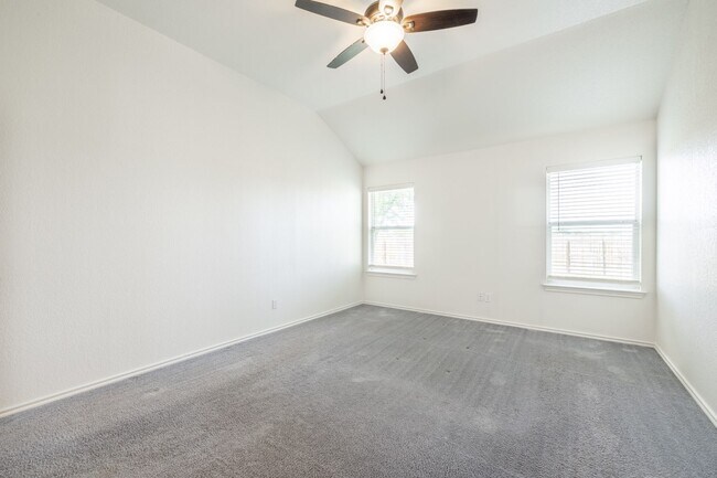 Building Photo - 706 Indian Blanket