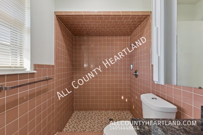 Building Photo - 4236 NW 48th St